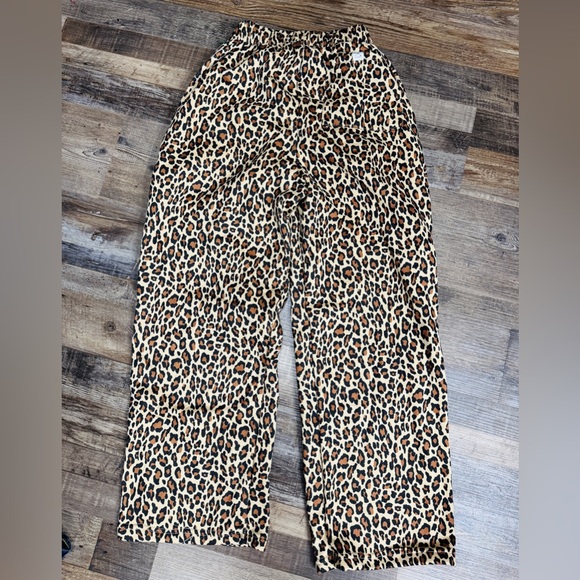 Akimbo Leopard Print Fleece Lined Sweat Pants Cozy Size S - Picture 2 of 5